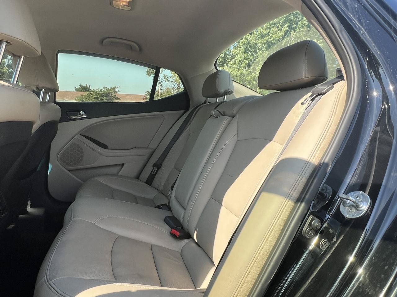Used 2013 Kia Optima EX FWD image 26