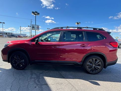 Used 2022 Subaru Ascent Onyx Edition image 8