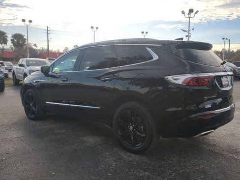 Used 2024 Buick Enclave Essence w/ Experience Buick Package image 6