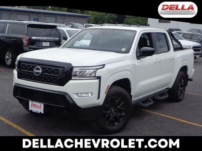 Used 2023 Nissan Frontier SV w/ Midnight Edition Package