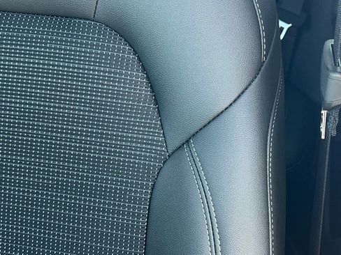 New 2026 Buick Envista Sport Touring w/ Convenience I Package FWD image 11