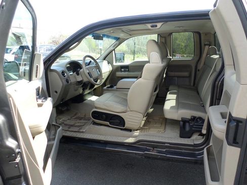 Used 2007 Ford F150 XLT AWD/4WD image 17