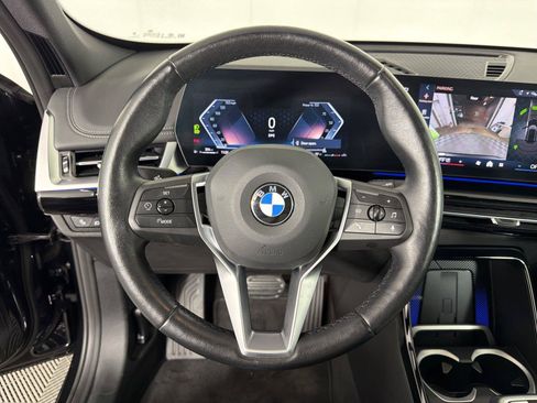 Used 2025 BMW X1 xDrive28i AWD/4WD image 22