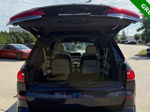 Used 2020 BMW X7 M50i w/ Dynamic Handling Package AWD/4WD image 7