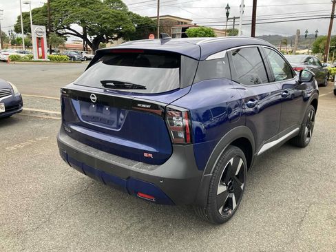 New 2026 Nissan Kicks SR FWD image 3