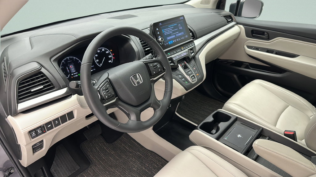 Used 2025 Honda Odyssey EX-L image 13