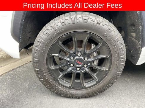 Used 2025 Toyota Tundra SR5 w/ SR5 Premium Package AWD/4WD image 7