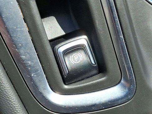 Used 2024 Chevrolet Equinox LT image 27