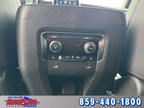 Used 2022 Chevrolet Suburban Z71 w/ Off-Road Capability Package image 49