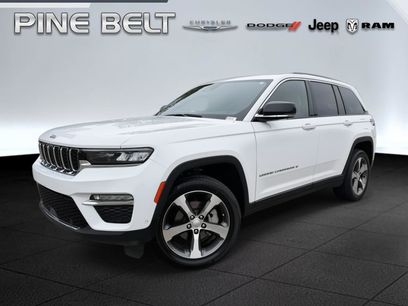 Certified 2023 Jeep Grand Cherokee Limited w/ Luxury Tech Group II