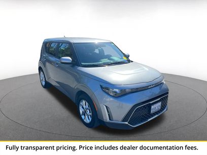 Used 2025 Kia Soul LX w/ LX Technology Package