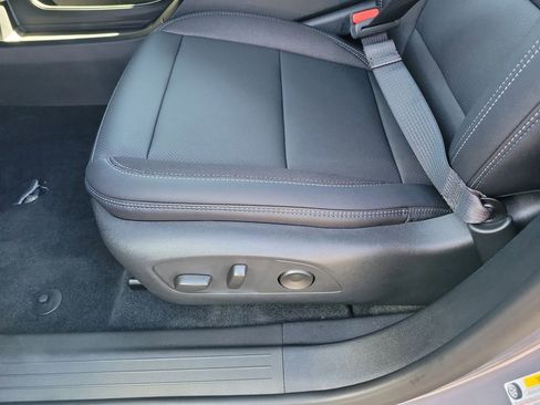 New 2026 Chevrolet Equinox EV LT image 15