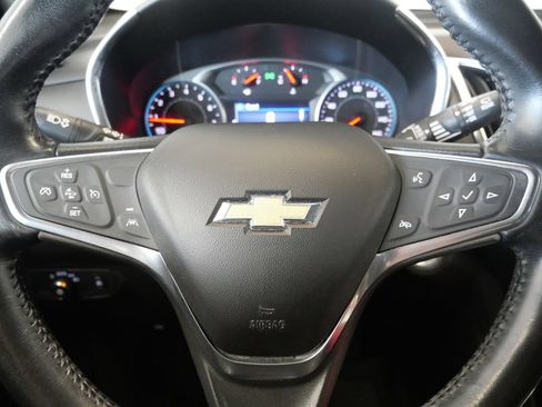 Used 2020 Chevrolet Equinox LT AWD/4WD image 17
