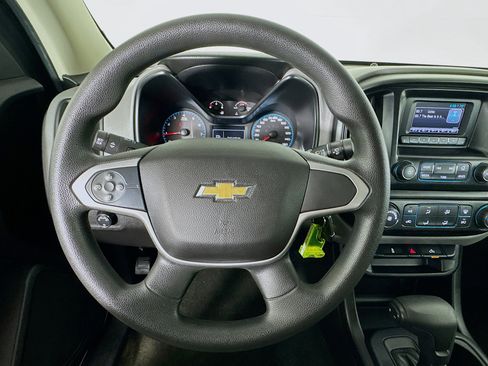 Used 2016 Chevrolet Colorado W/T image 15