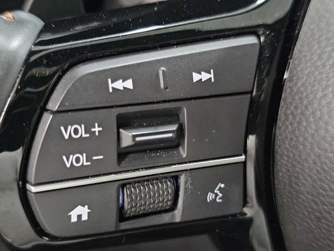 Used 2024 Honda CR-V Sport Touring image 30