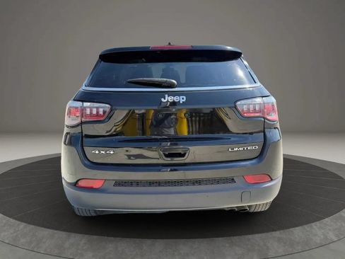 Used 2019 Jeep Compass Limited AWD/4WD image 5