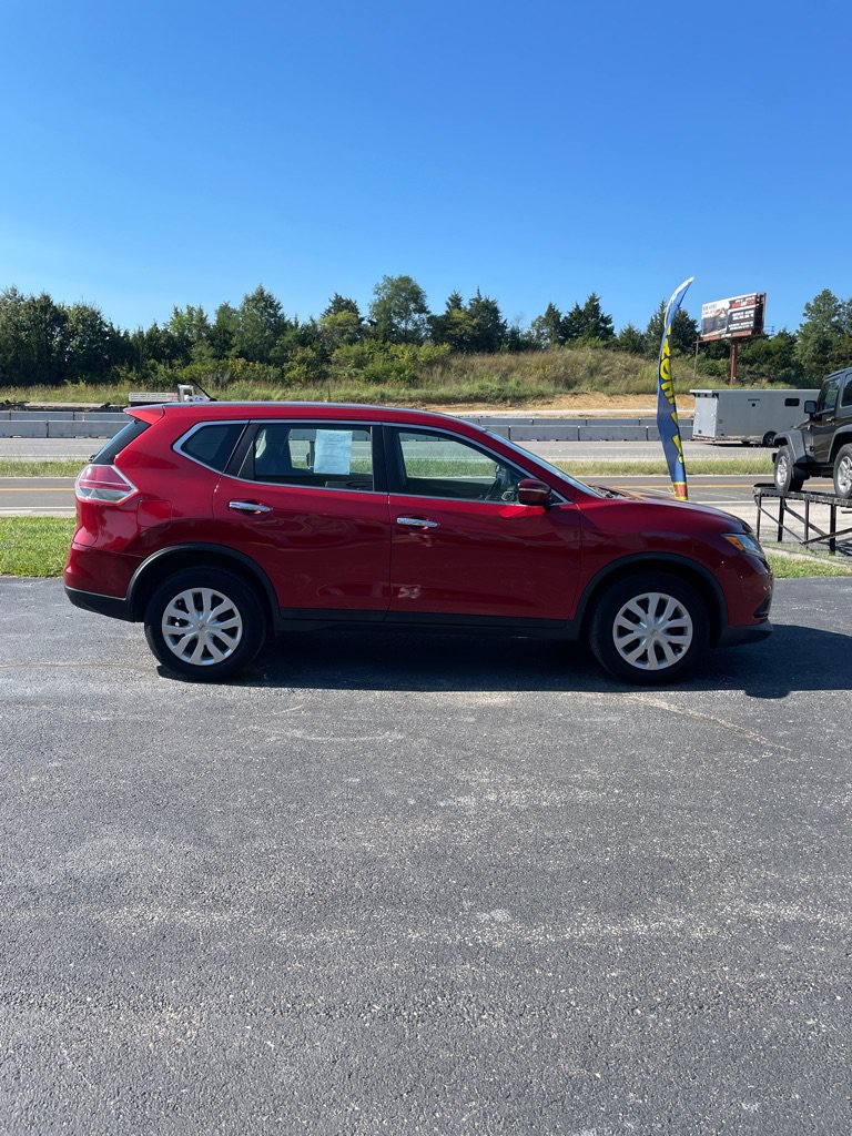 Used 2014 Nissan Rogue S AWD/4WD image 6