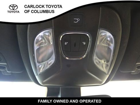 Used 2023 Jeep Compass Latitude AWD/4WD image 26