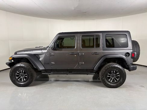 Used 2024 Jeep Wrangler Unlimited Sport AWD/4WD image 5