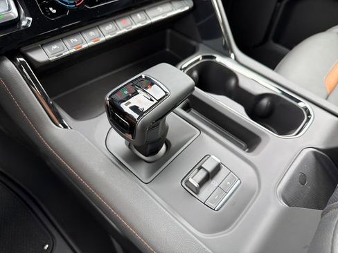 New 2026 GMC Sierra 1500 AT4 AWD/4WD image 15