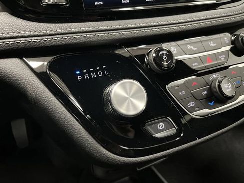 New 2026 Chrysler Pacifica Select image 20