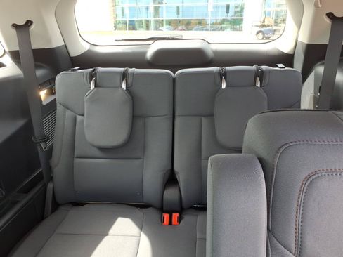 Used 2026 Ford Explorer Active RWD image 16