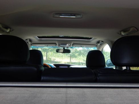 Used 2011 Lexus RX 350 AWD w/ Premium Pkg image 13