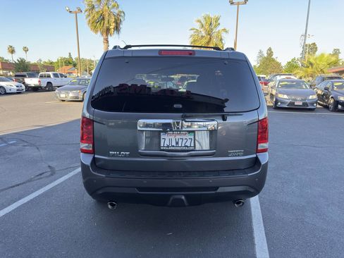 Used 2015 Honda Pilot Touring image 2