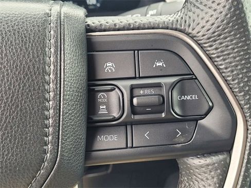 Used 2024 Toyota Tacoma TRD Sport image 15