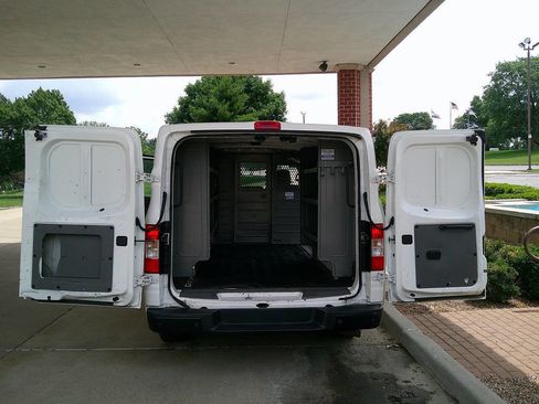 Used 2019 Nissan NV 2500 SV RWD image 7