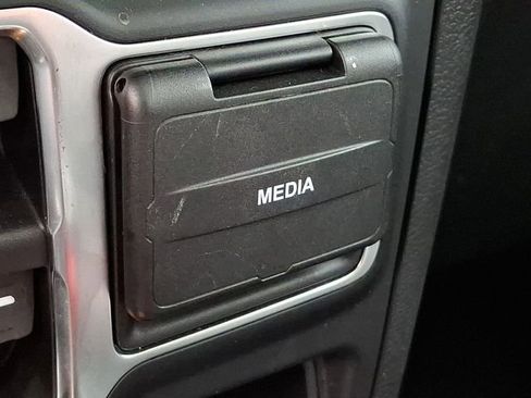 Used 2020 Jeep Wrangler Unlimited Sahara image 29