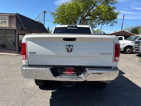 Used 2018 RAM 2500 Laramie image 9