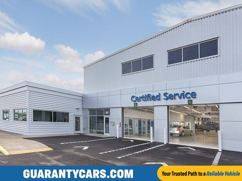 Used 2024 Volkswagen Taos S FWD image 11
