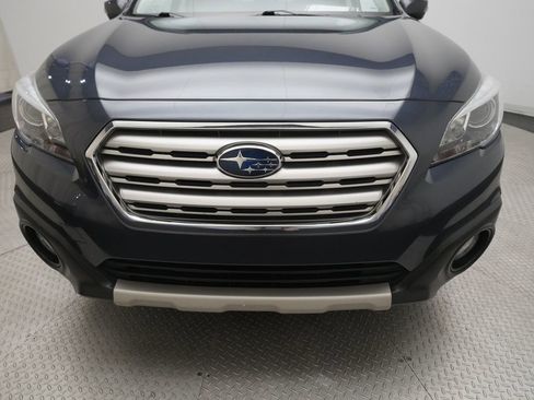 Used 2017 Subaru Outback 2.5i Limited AWD/4WD image 23