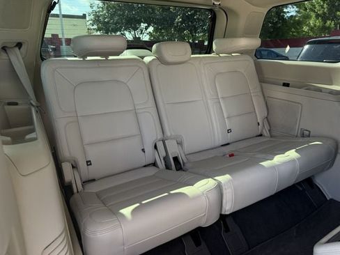 Used 2020 Lincoln Navigator Reserve w/ Luxury Package AWD/4WD image 33