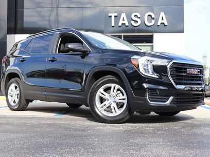 Used 2022 GMC Terrain SLE w/ Driver Convenience Package