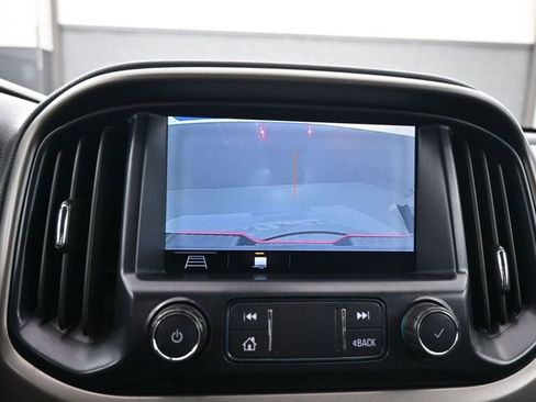 Used 2019 Chevrolet Colorado Z71 image 18