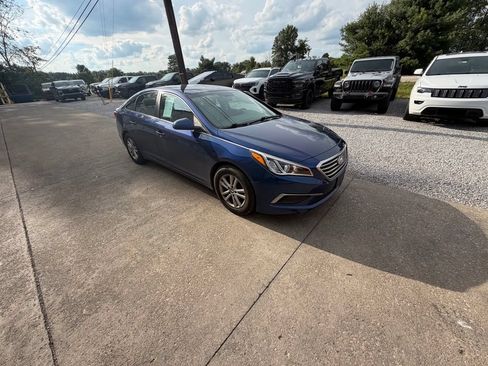 Used 2017 Hyundai Sonata SE FWD image 8