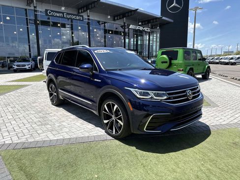 Used 2024 Volkswagen Tiguan SEL R-Line AWD/4WD image 8