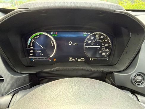 Certified 2025 Subaru Forester Limited AWD/4WD image 29