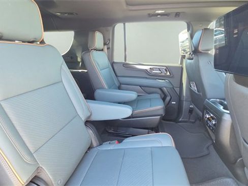 New 2026 GMC Yukon XL AT4 w/ AT4 Premium Plus Package image 18