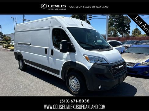 Used 2026 RAM ProMaster 2500 w/ Convenience Group FWD image 1