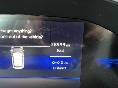 Used 2025 Volkswagen Jetta SE image 40