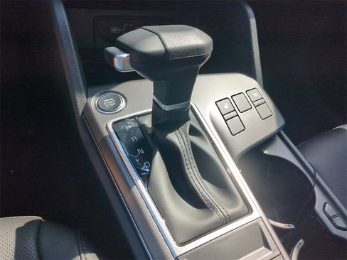 New 2026 Kia Sportage EX image 28