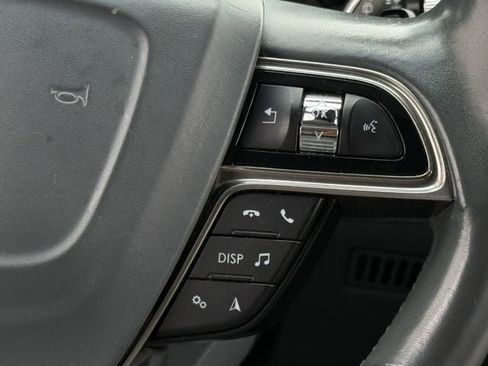 Used 2019 Lincoln Nautilus Reserve w/ Ultimate Package AWD/4WD image 14