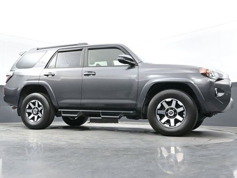 Used 2021 Toyota 4Runner TRD Off-Road Premium w/ Moonroof Package AWD/4WD image 44
