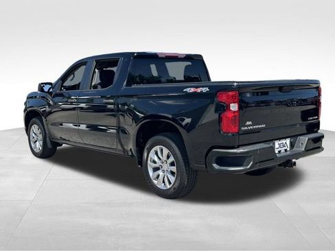 Certified 2022 Chevrolet Silverado 1500 Custom AWD/4WD image 23