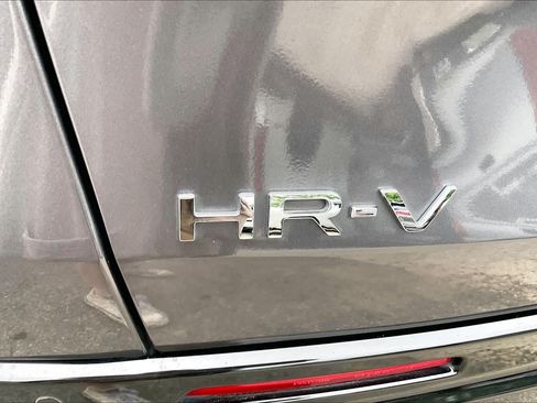Used 2025 Honda HR-V EX-L image 31