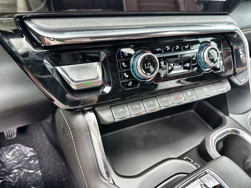 New 2026 GMC Sierra 1500 Denali Ultimate AWD/4WD image 27