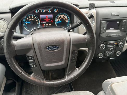 Used 2014 Ford F150 XLT w/ XLT Chrome Package image 13